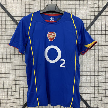Arsenal Away 04/05