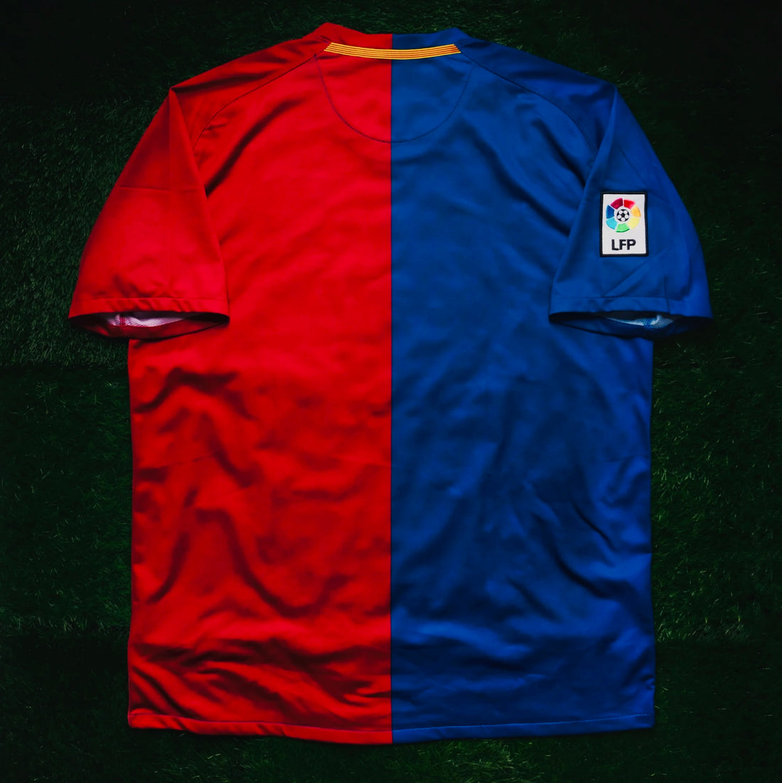 Barcelona Home 08/09