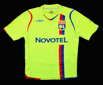 Lyon Away 08/09