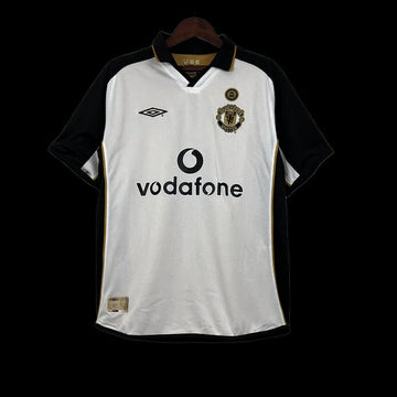 Manchester United Away 01/02