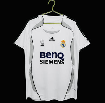 Real Madrid home 06/07