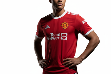 manchester united leaguge jersey model with beautifull position 